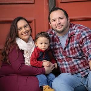 Meet your Posher, Dania